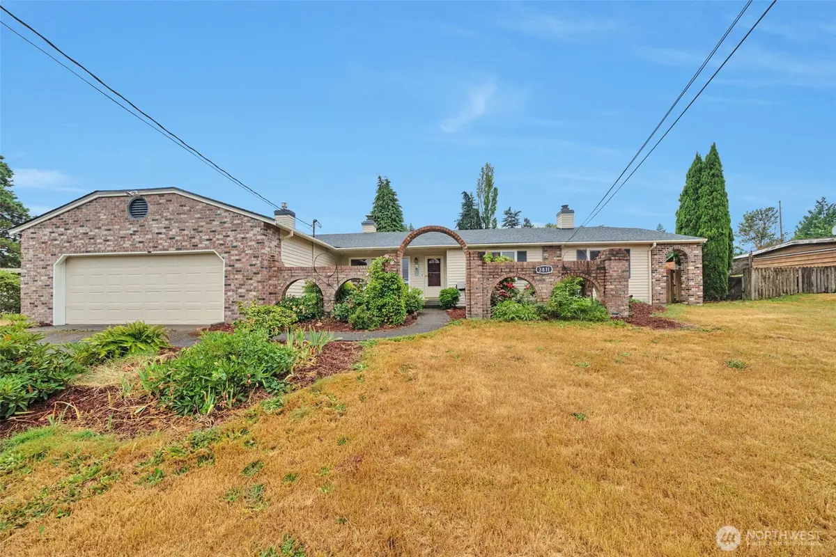 3811 S 239th Street, Kent, WA 98032 - #1