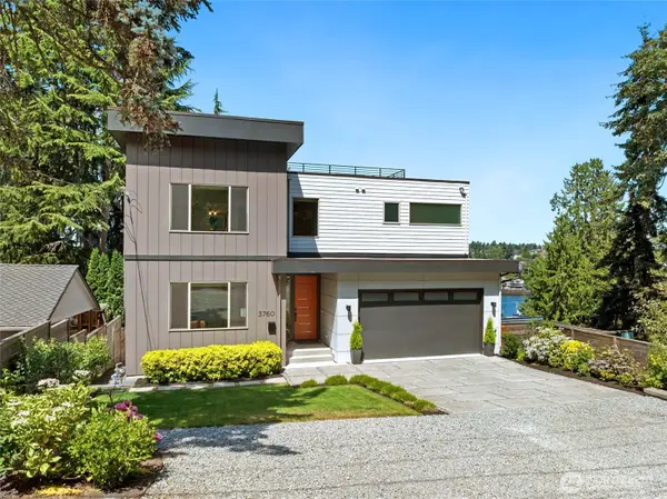 3760 W Lawton Street, Seattle, WA 98199