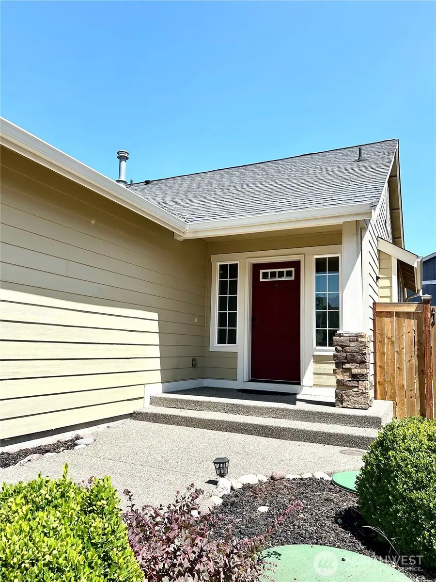 15172 Durant Drive Se, Yelm, WA 98597 - #2