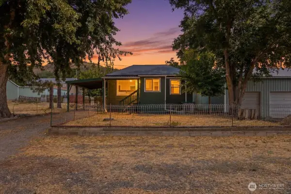 214 A Street, Grand Coulee, WA 99133