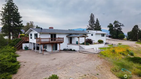 66 Boundary Point Road, Oroville, WA 98844