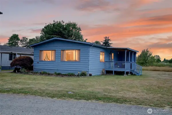 380 E Pole Road #19, Lynden, WA 98264
