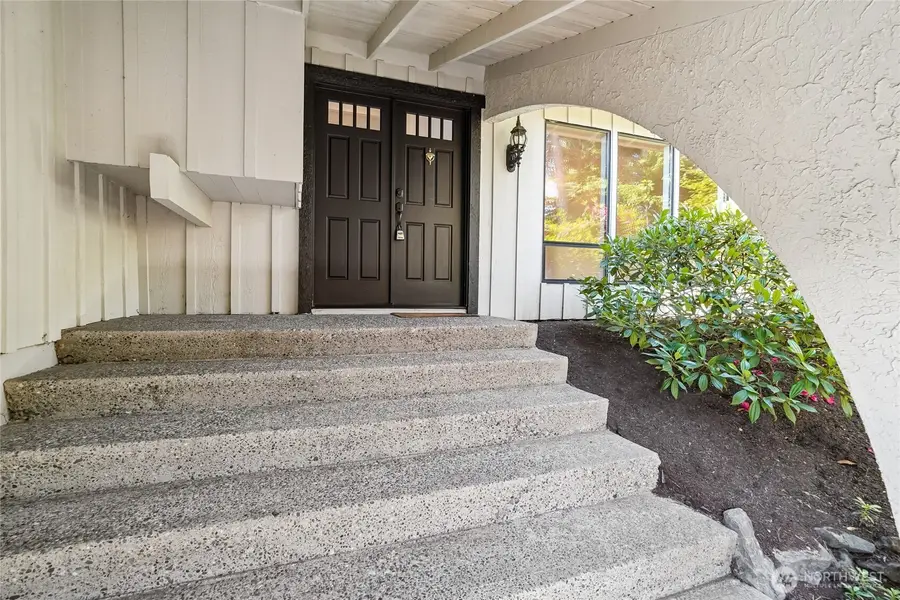 13800 SE 21st Street, Bellevue, WA 98005 - #2