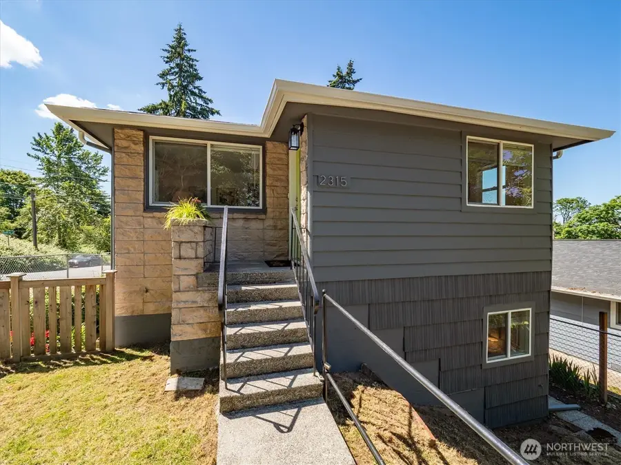 2315 S Bateman Street, Seattle, WA 98108 - #3