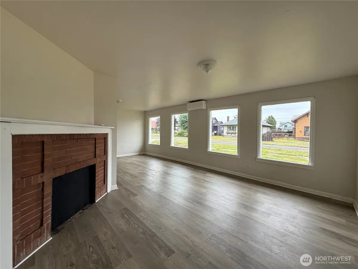 519 28th Street, Hoquiam, WA 98550 - #1