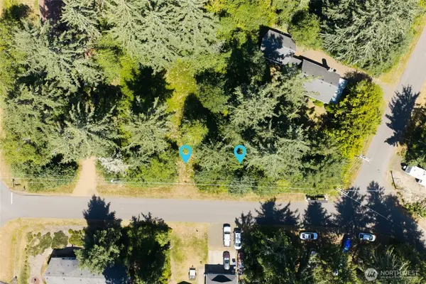422 Mud Hen Loop Se #150 & 151, Ocean Shores, WA 98569