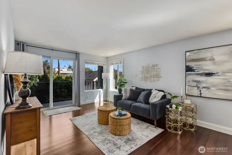 10110 Greenwood Ave N #204, Seattle, WA 98133 - #2