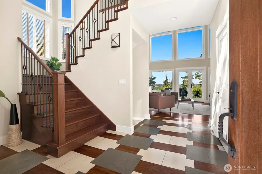 3021 70th Avenue Se, Mercer Island, WA 98040 - #3