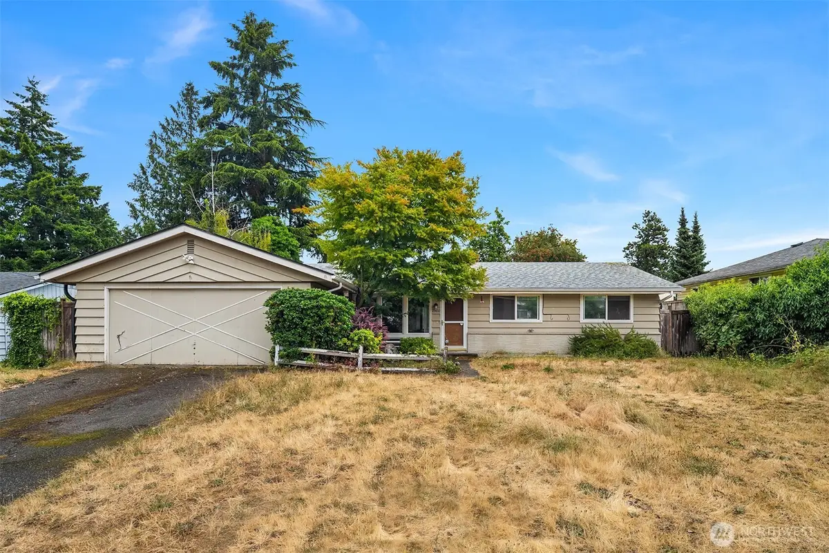 23450 27th Avenue S, Des Moines, WA 98198 - #1