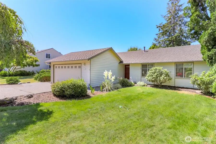 17229 160th Avenue Se, Renton, WA 98058 - #2