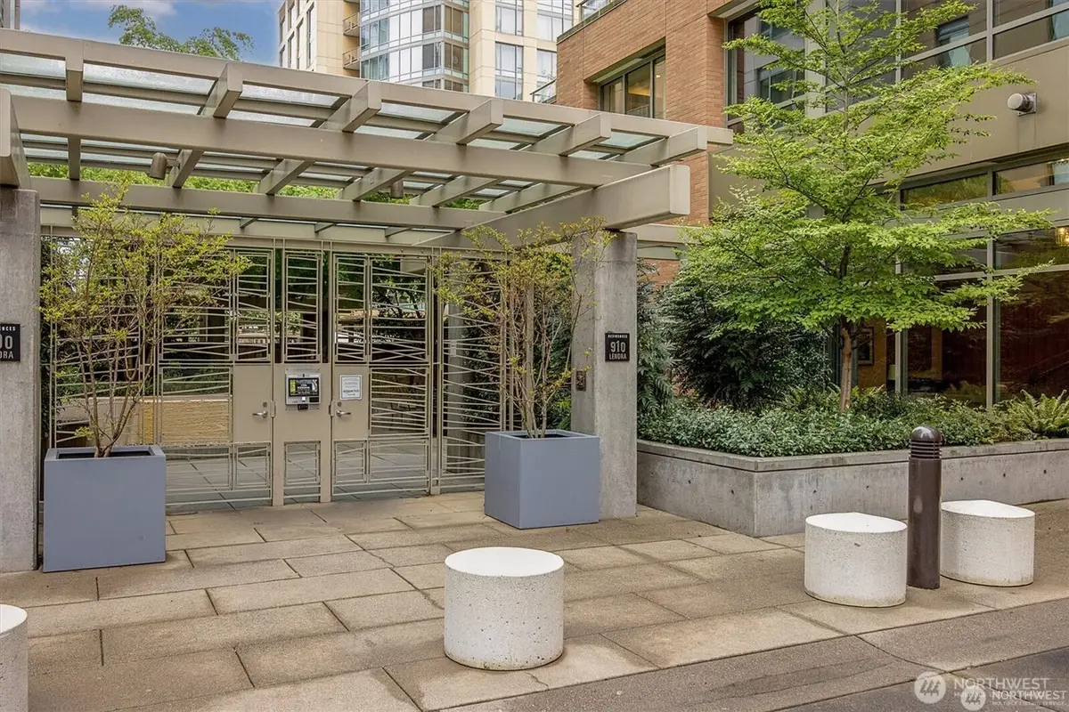 910 Lenora Street #S1004, Seattle, WA 98121 - #1