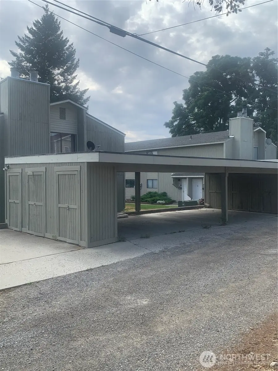 503 First Street, Wenatchee, WA 98801 - #2