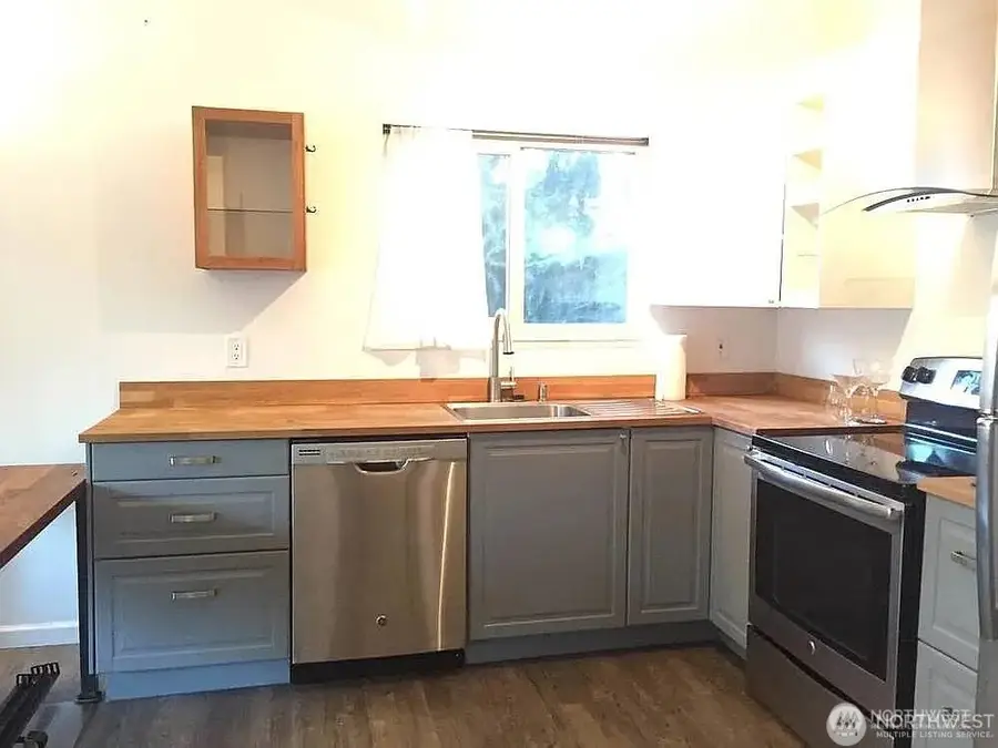 1750 NW 58th Street, Seattle, WA 09107 - #3