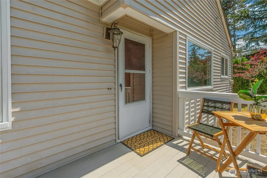 3909 SW Stevens Street, Seattle, WA 98116 - #2