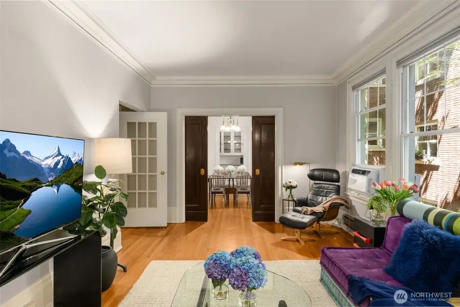 615 Boren Avenue #17, Seattle, WA 98104 - #3
