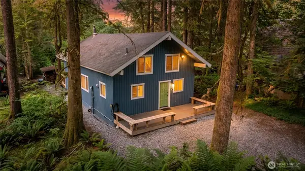 7104 Rainier Way, Glacier, WA 98244
