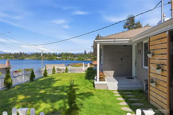 1216 118th Place Se, Everett, WA 98208