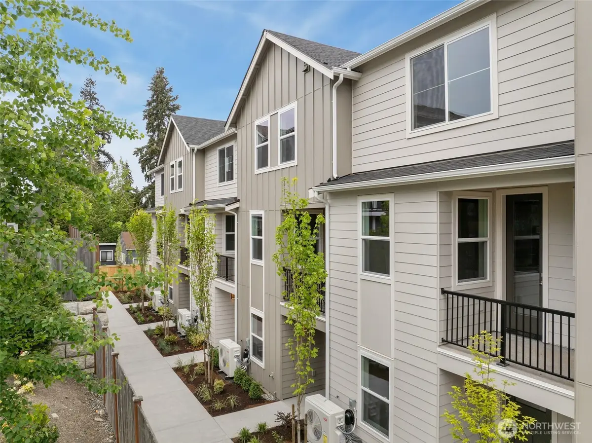 7925 230th Street Sw #A4, Edmonds, WA 98026 - #1