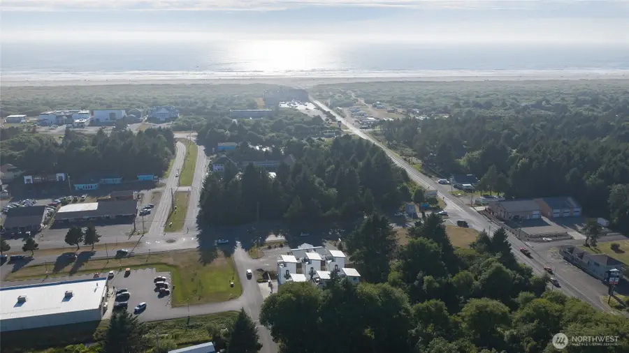890 Magellan Avenue #1, Ocean Shores, WA 98569 - #3