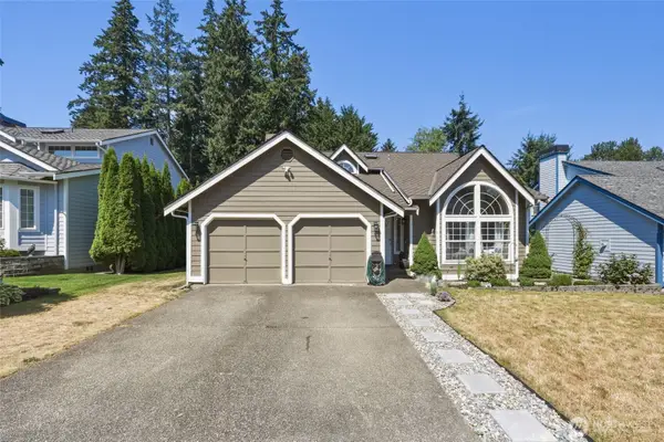 37217 17th Avenue S, Federal Way, WA 98003