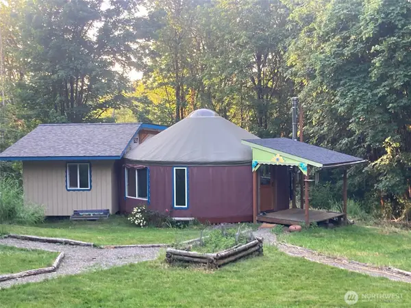 3372 E Agate Road, Shelton, WA 98584