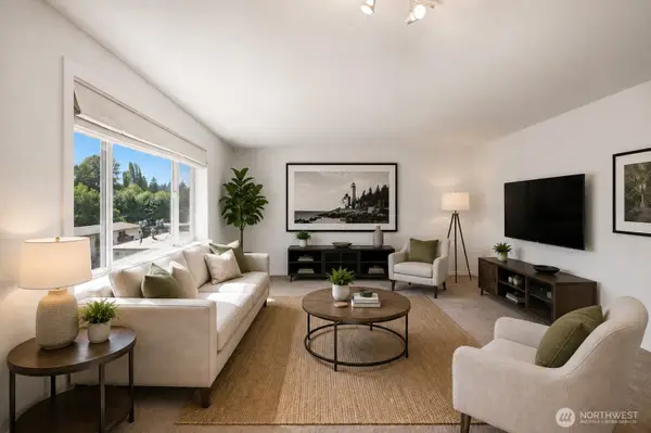 14300 32nd Avenue Ne #410, Seattle, WA 98125