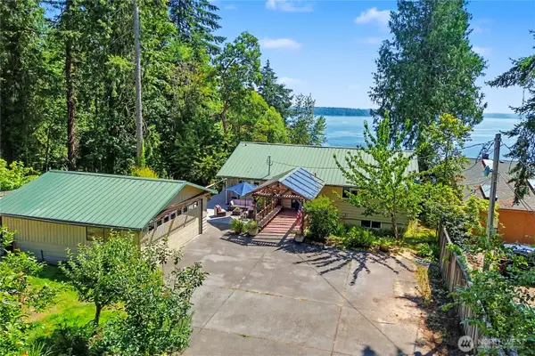 7324 Puget Beach Road Ne, Olympia, WA 98516