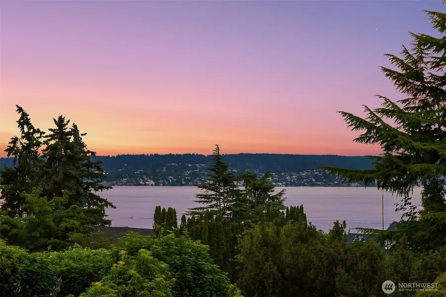 6340 NE Windermere Road, Seattle, WA 98105 - #3