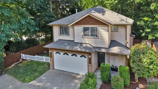 12530 28th Place W #16, Everett, WA 98204