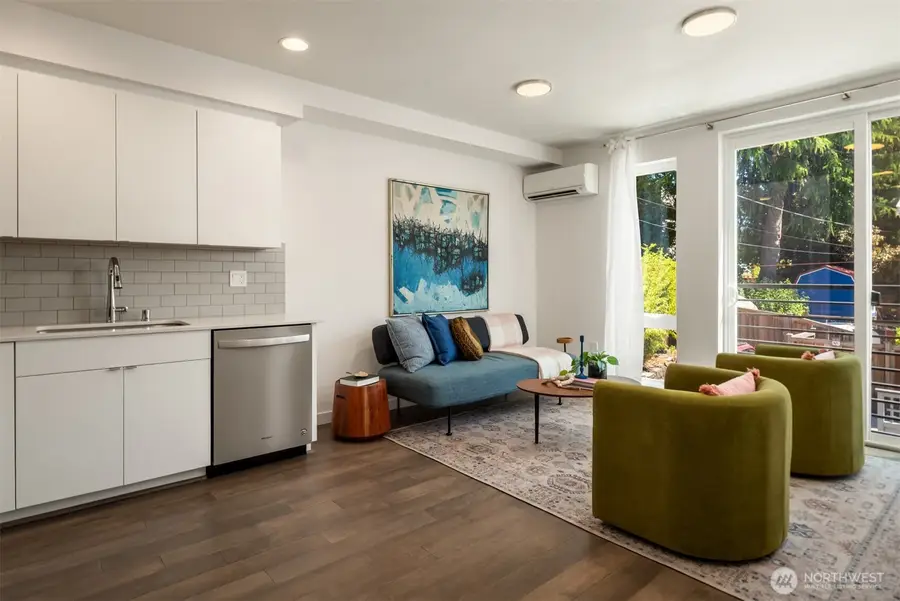 6408 14th Avenue Nw #B, Seattle, WA 98107 - #3