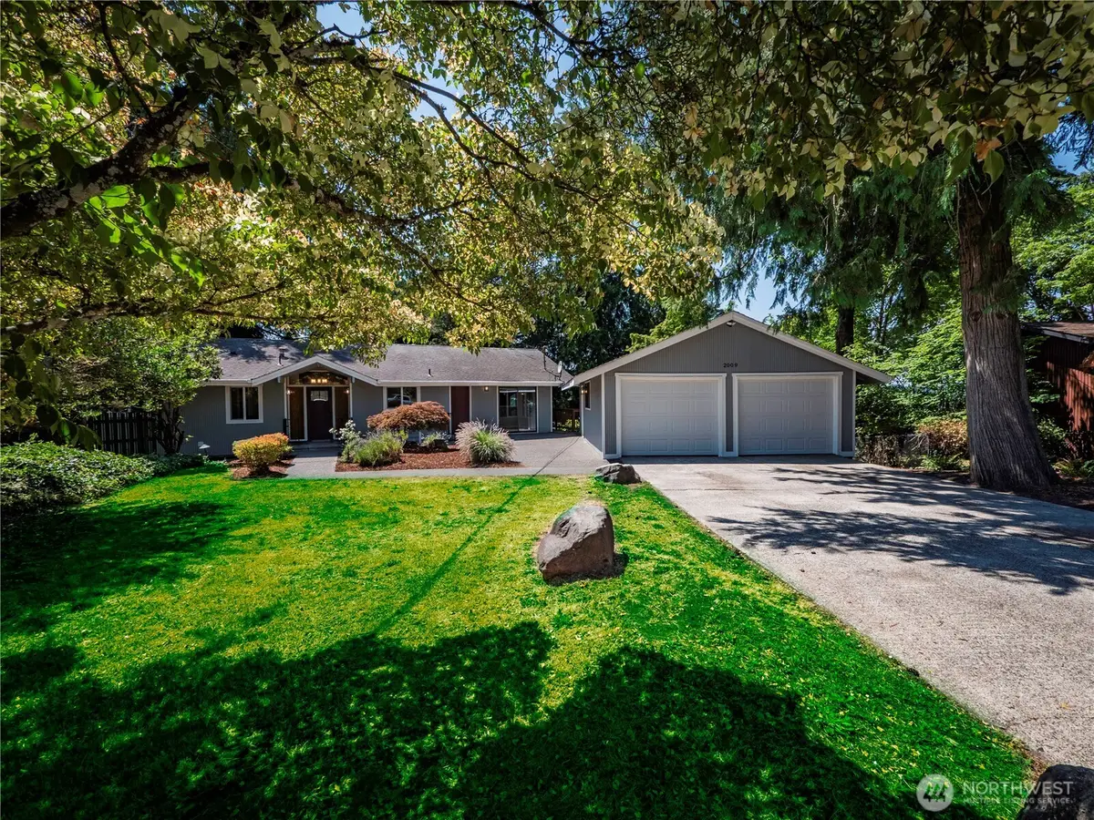 2009 Arbutus Street Ne, Olympia, WA 98506 - #1