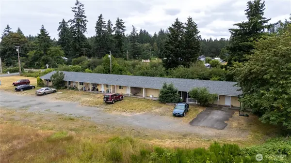 9112 336th Street S, Roy, WA 98580