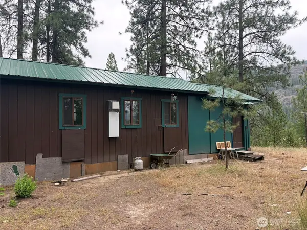 26246 Highway 395 N, Kettle Falls, WA 99160