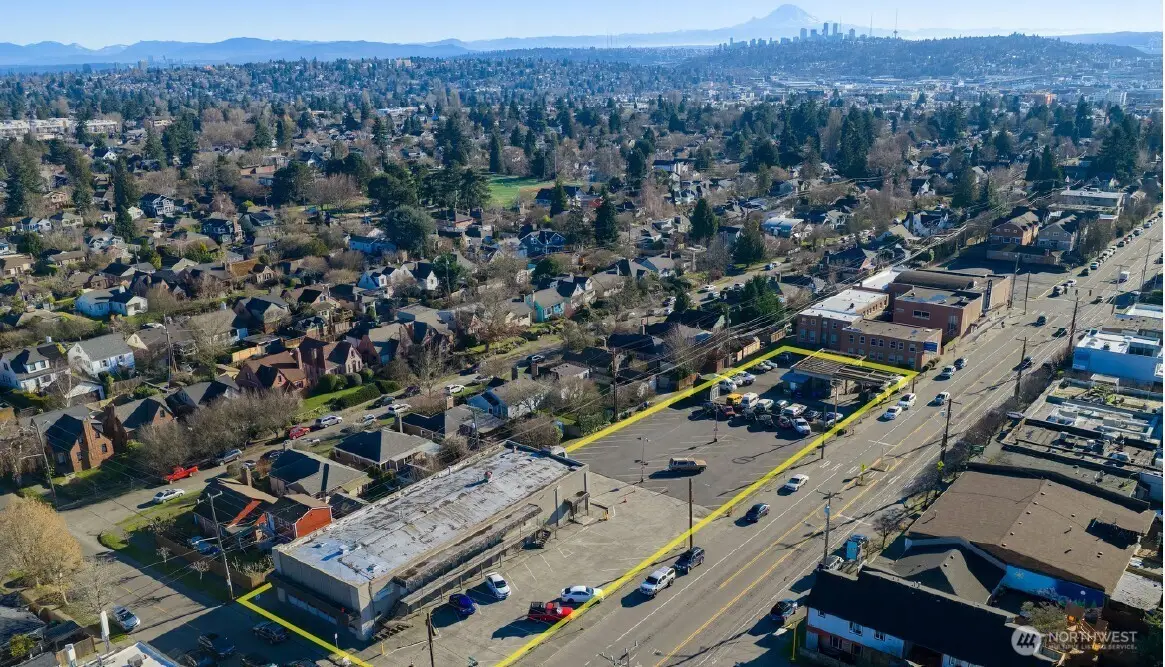 7724 24th Avenue Nw, Seattle, WA 98117 - #1