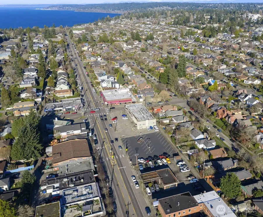 7724 24th Avenue Nw, Seattle, WA 98117 - #3