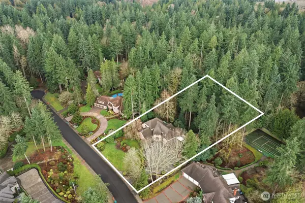 13023 167th Avenue Ne, Redmond, WA 98052