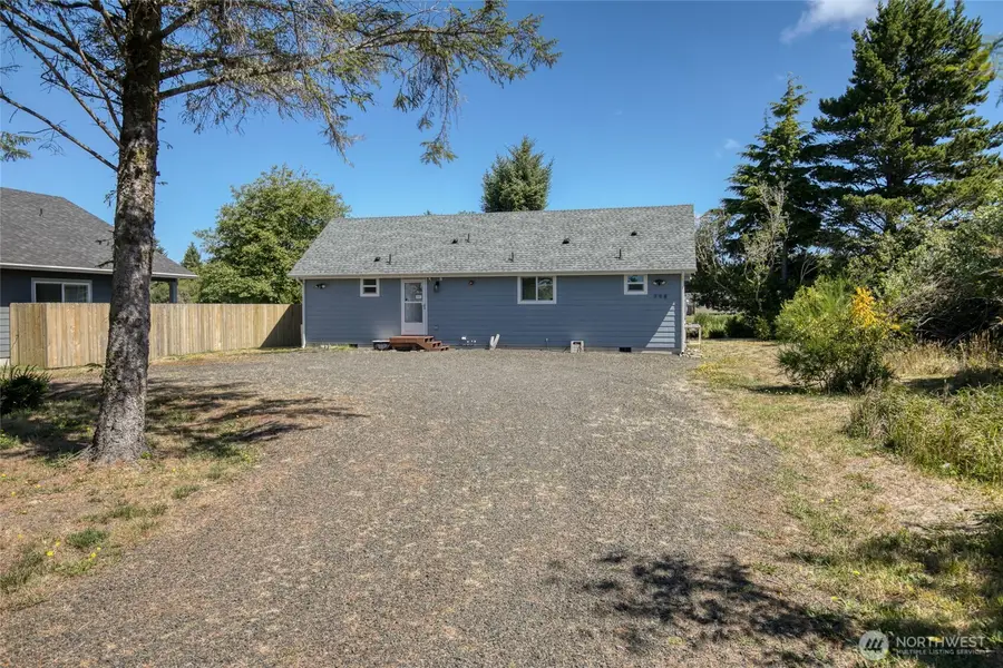 998 Point Brown Avenue Se, Ocean Shores, WA 98569 - #2