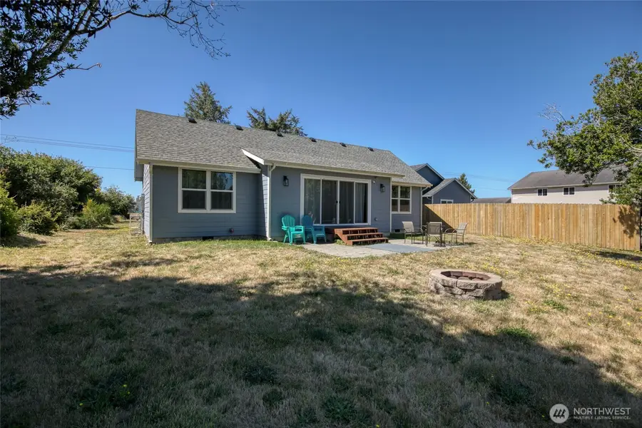 998 Point Brown Avenue Se, Ocean Shores, WA 98569 - #3