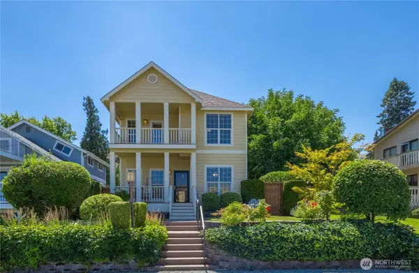 2109 W Terrace Avenue, Chelan, WA 98816