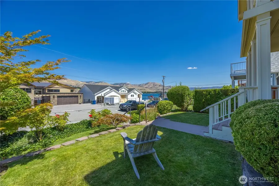 2109 W Terrace Avenue, Chelan, WA 98816 - #3