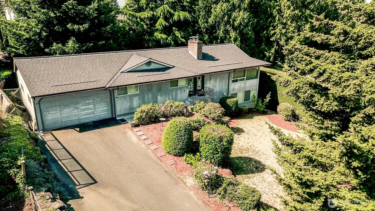 425 SW 183rd Street, Normandy Park, WA 98166 - #1