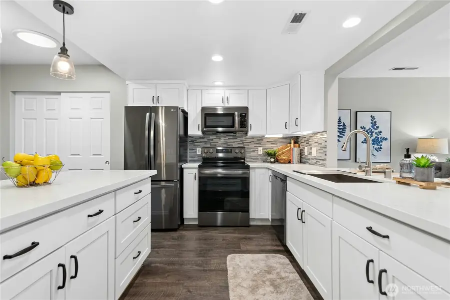 4081 224th Lane Se #306, Issaquah, WA 98029 - #3