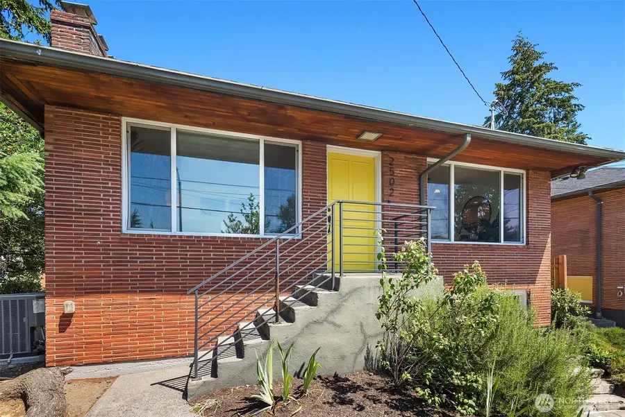 2502 NE 68th Street, Seattle, WA 98115 - #2