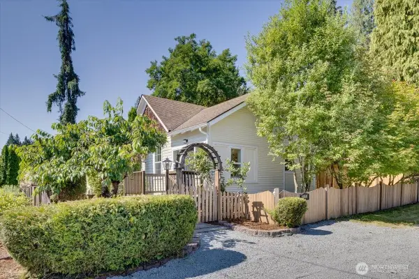402 W Galena Street, Granite Falls, WA 98252