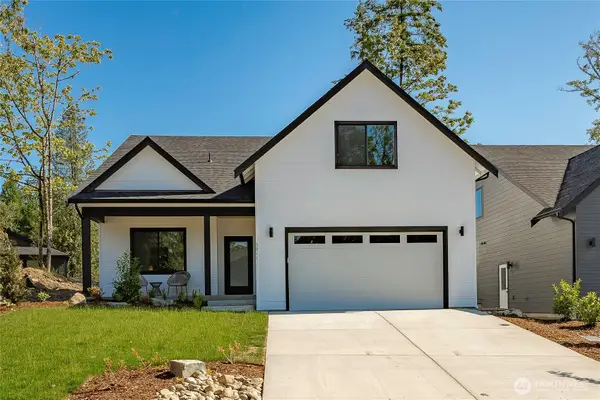 3011 Cedar View Way, Blaine, WA 98230