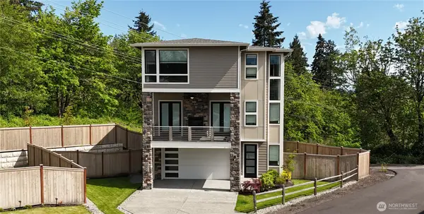 3853 95th Avenue E, Edgewood, WA 98371