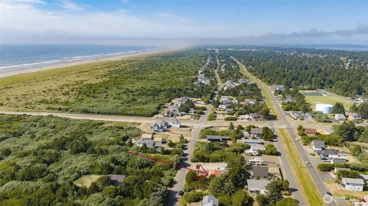 516 Sand Dune Avenue Sw, Ocean Shores, WA 98569 - #1