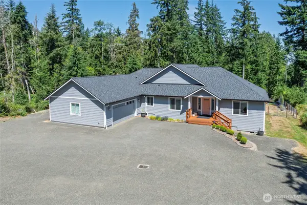 13642 NW Red Maple Way, Bremerton, WA 98312