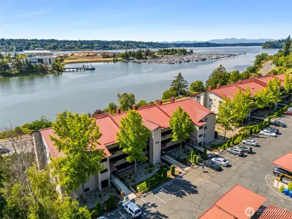 900 East Bay Drive Ne #A201, Olympia, WA 98506