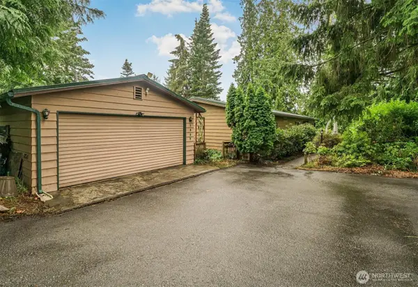 1889 Lake Drive, Camano Island, WA 98282